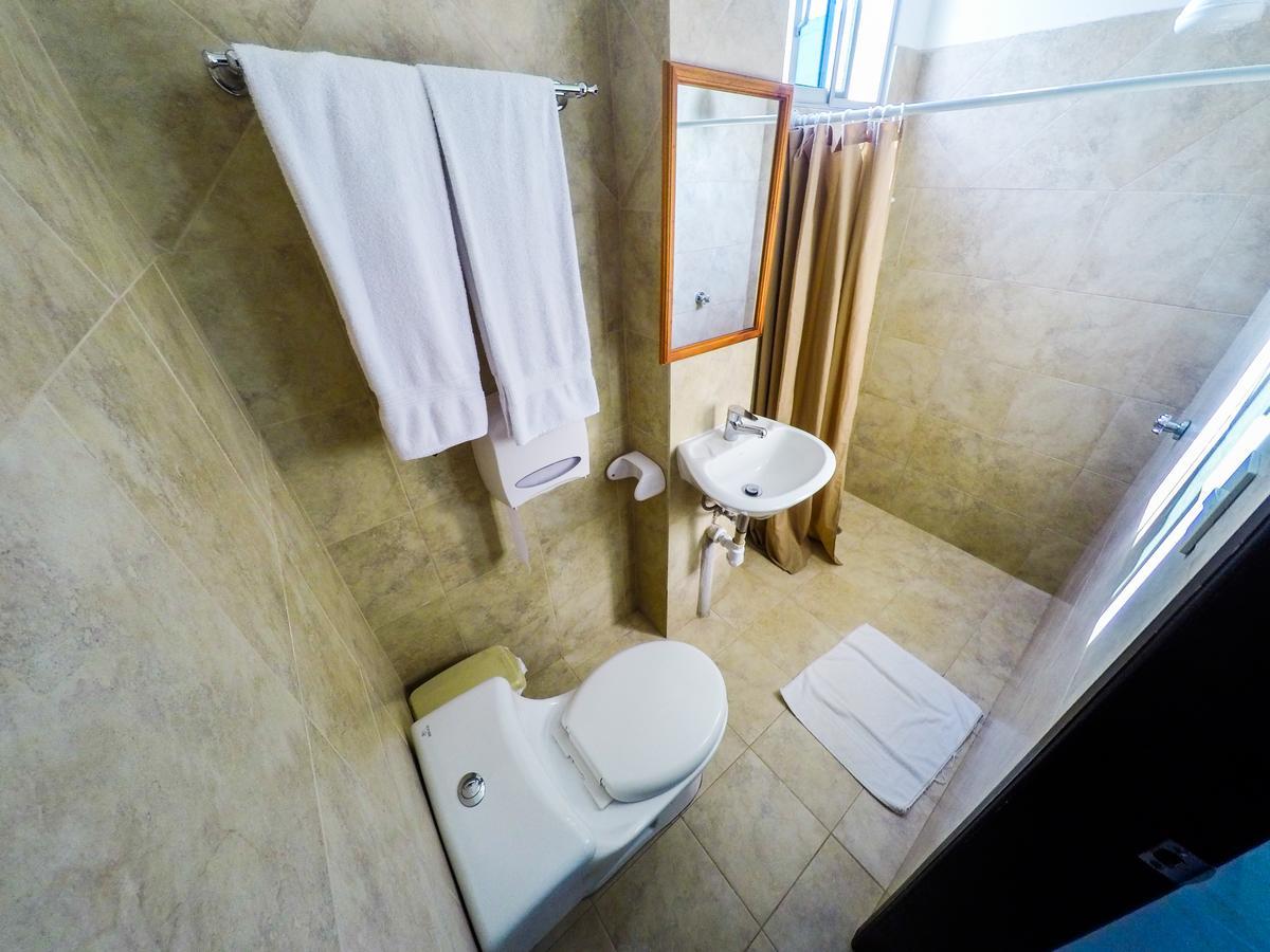 Dc Suites Aeropuerto Guayaquil Kültér fotó