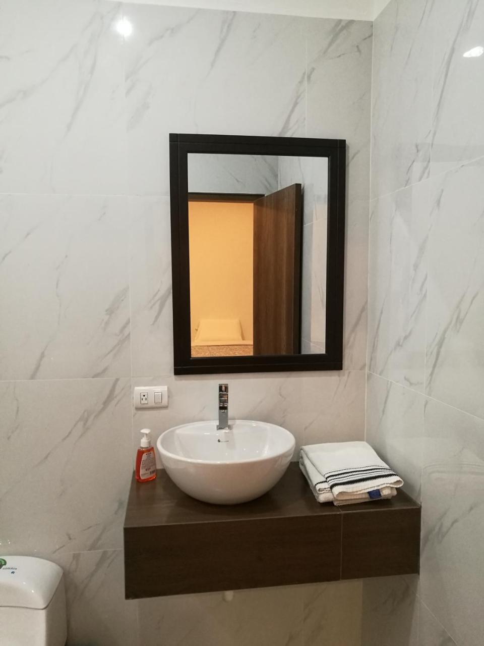 Dc Suites Aeropuerto Guayaquil Kültér fotó